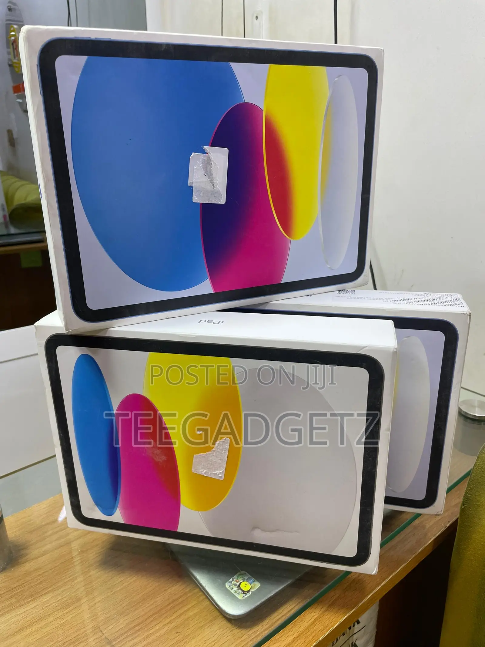 New Apple iPad (2025) 128 GB Blue