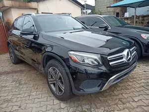 Mercedes-Benz GLC-Class 2017 Black
