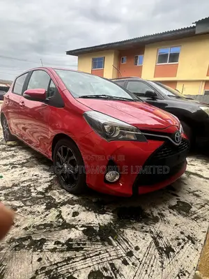 Toyota Yaris 2016 Red
