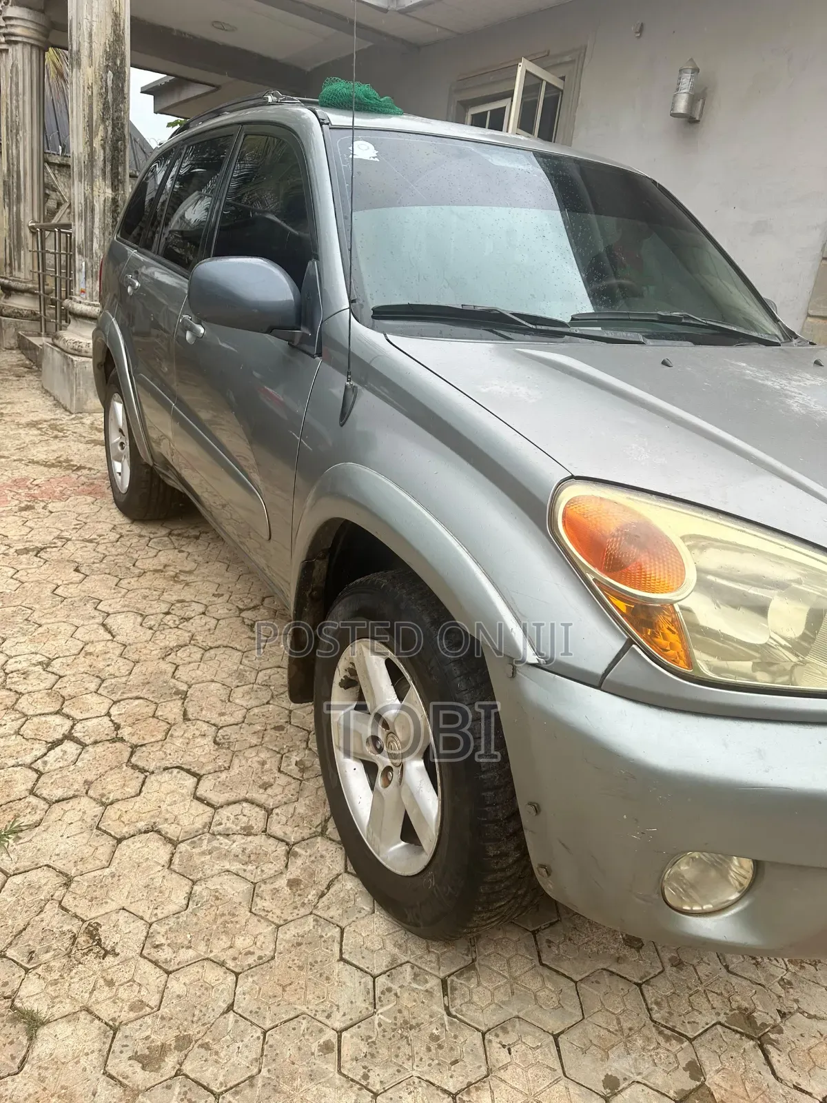Toyota RAV4 Automatic 2004 Silver