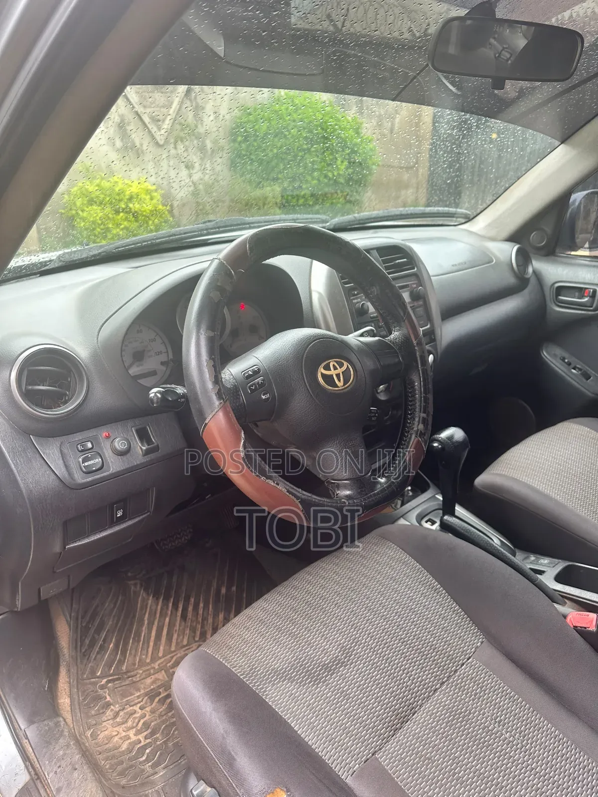 Toyota RAV4 Automatic 2004 Silver