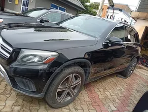Mercedes-Benz GLC-Class 2017 Black