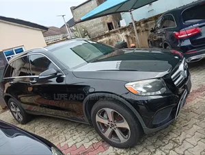 Mercedes-Benz GLC-Class 2017 Black