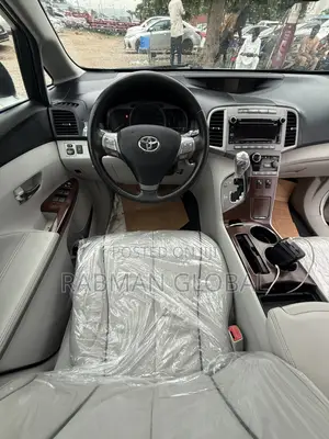 Toyota Venza V6 2011 White