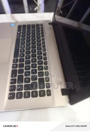 Laptop Asus 4GB Intel HDD 320GB