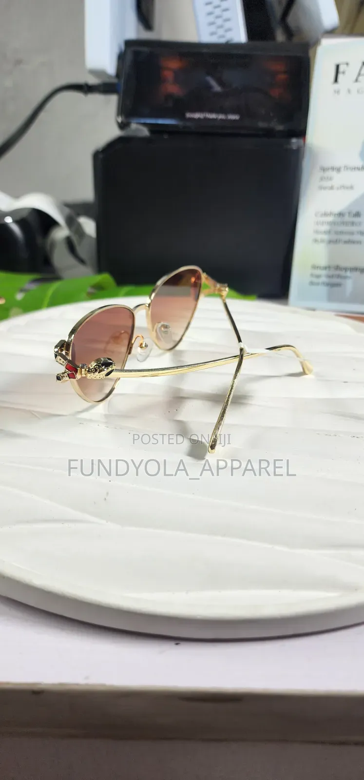 Chic Cartier Cateye Sunglasses