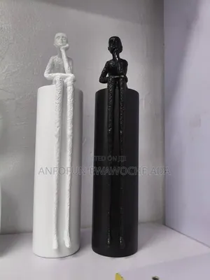 Long Lady Decor