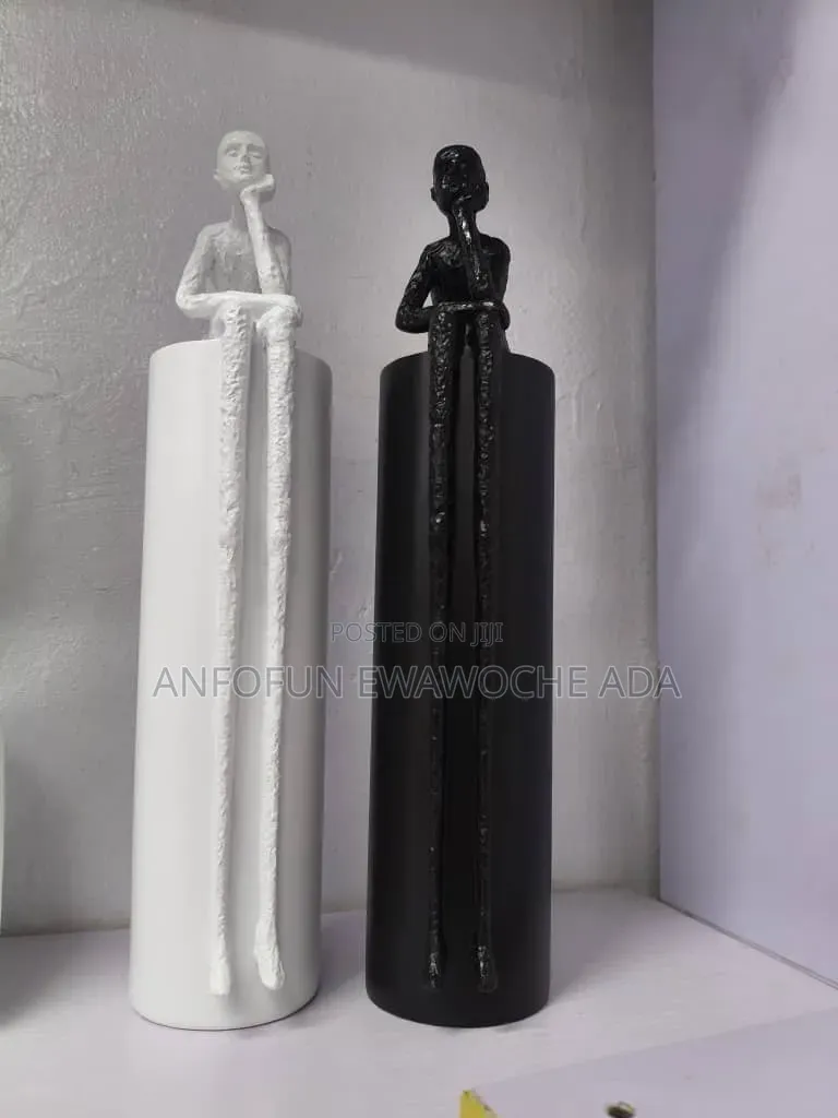 Long Lady Decor