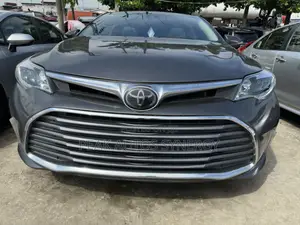 Toyota Avalon Limited FWD Sedan (3.6L 6cyl 6A) 2016 Gray