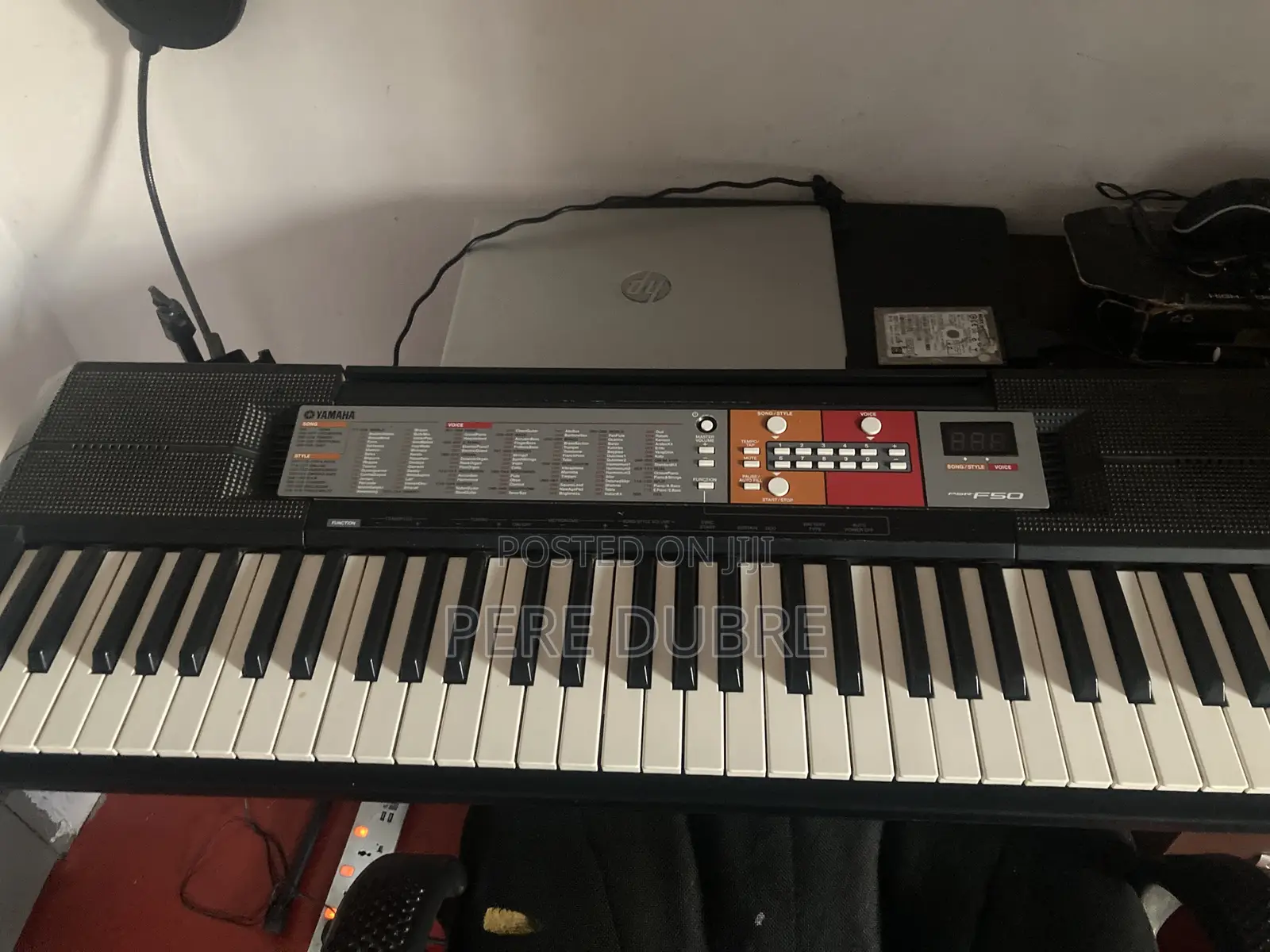 Yamaha PSR F50
