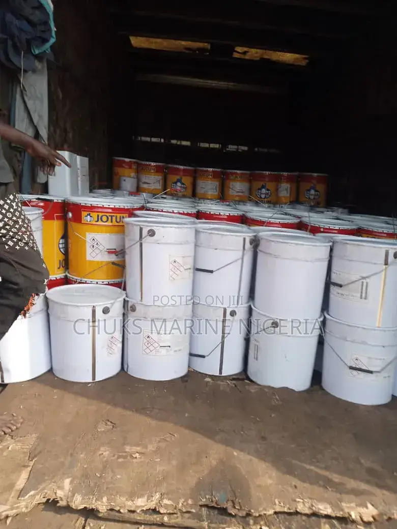 Jotafix Epoxy Marine Paint a B