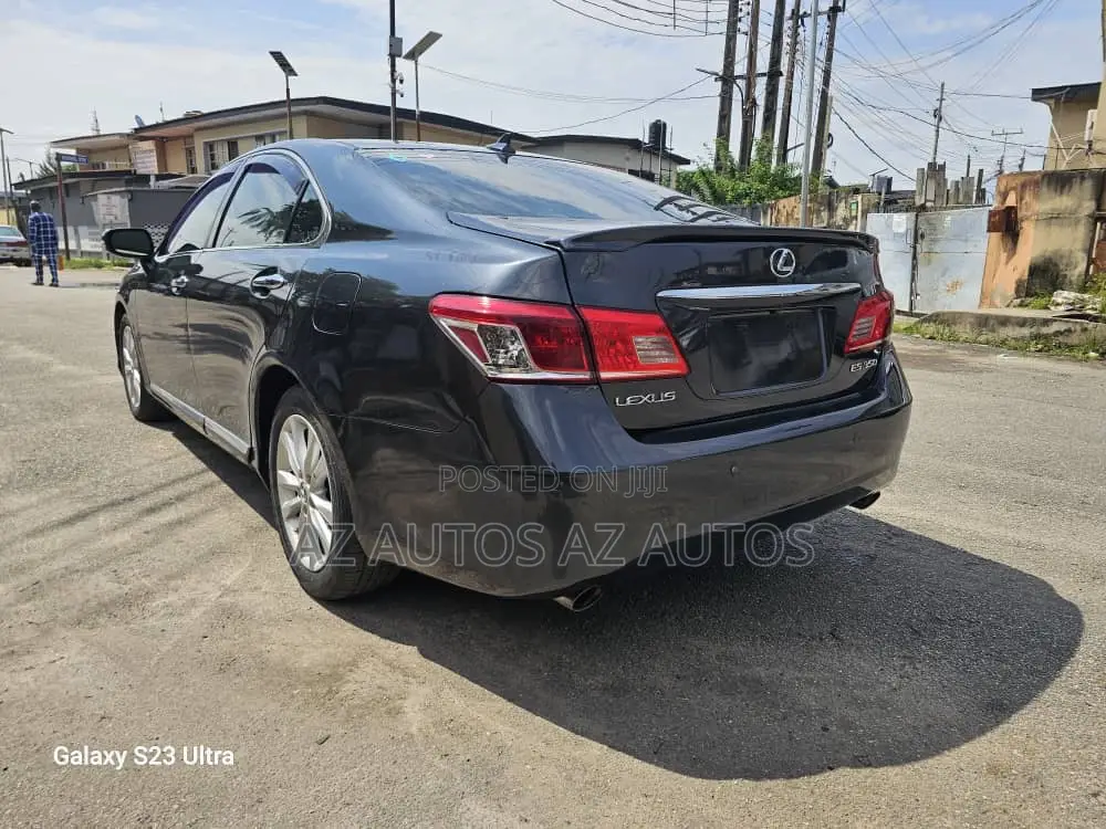 Lexus ES 350 2010 Gray
