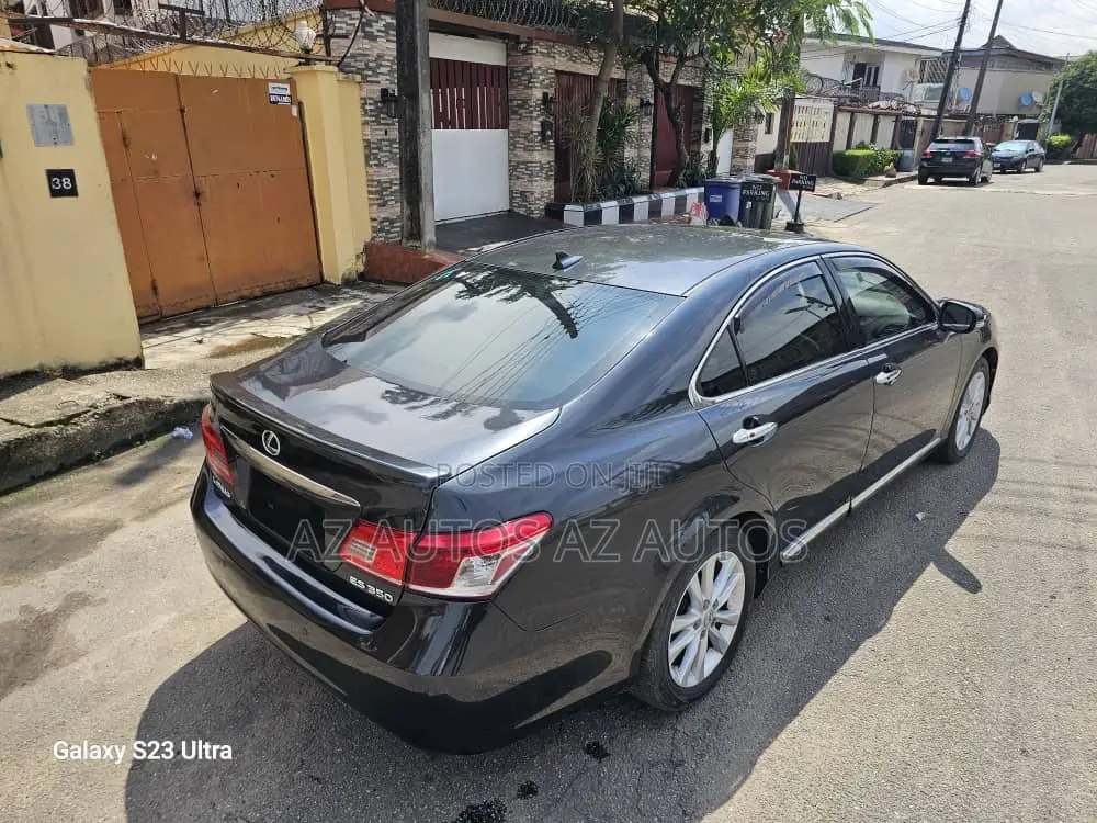 Lexus ES 350 2010 Gray
