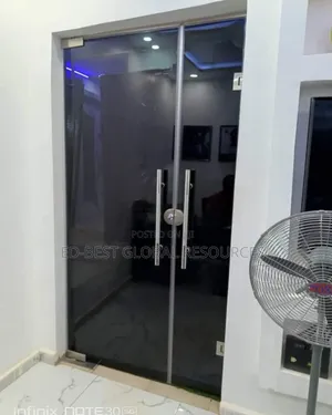 Dark Reflective Glass Frameless Curtain Wall