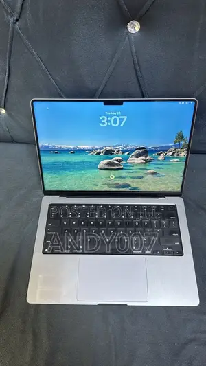 Laptop Apple MacBook Pro 2021 M1 16GB Apple M1 Pro SSD 512GB