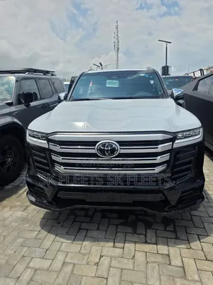 Toyota Land Cruiser 2025 Black