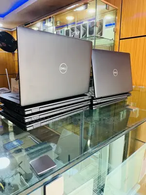 Laptop Dell Latitude 5400 8GB Intel Core i5 SSD 256GB