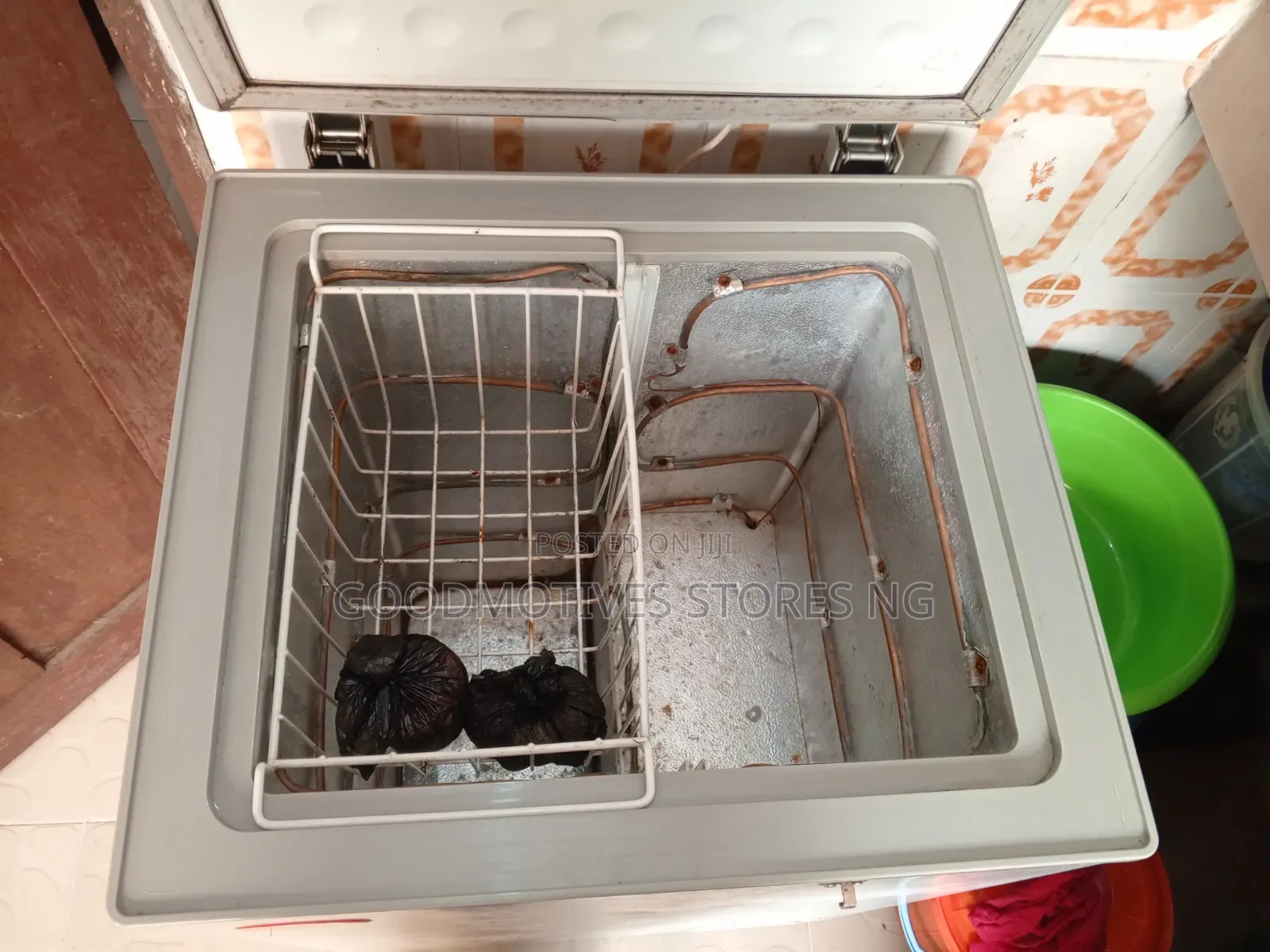 Aida Deep Freezer