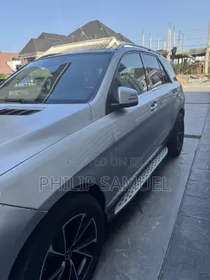 Mercedes-Benz GLE-Class GLE 350d 4MATIC 2016 Silver