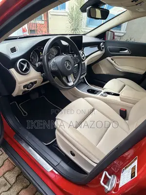 Mercedes-Benz GLA 250 2016 Red