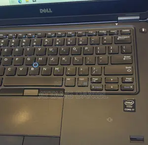 Laptop Dell Latitude 7450 8GB Intel Core i7 SSD 128GB