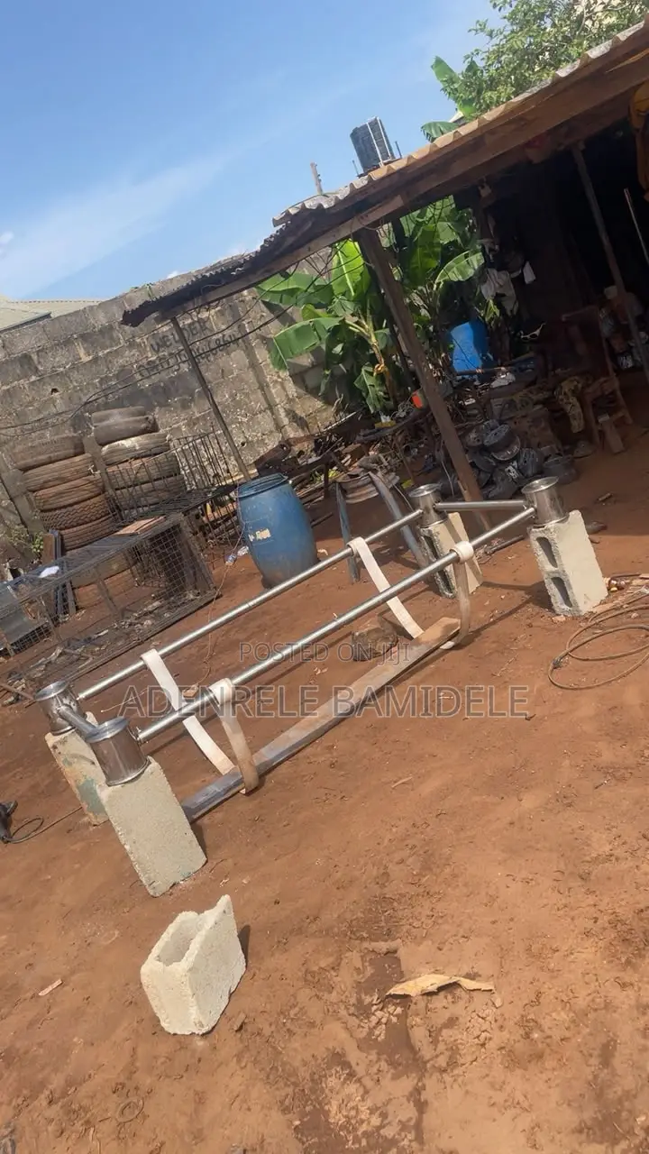 Lowering Device for Casket