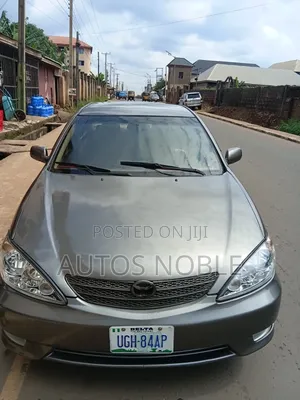 Toyota Camry 2006 Gray