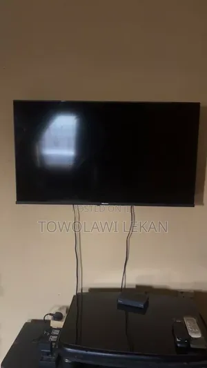 40" Few Weeks Used Tv