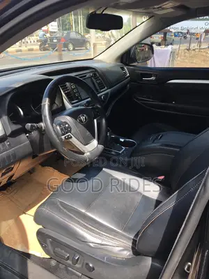 Toyota Highlander XLE V6 4x4 (3.5L 6cyl 6A) 2016 Black