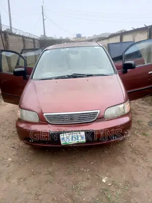 Honda Odyssey 2004 Red