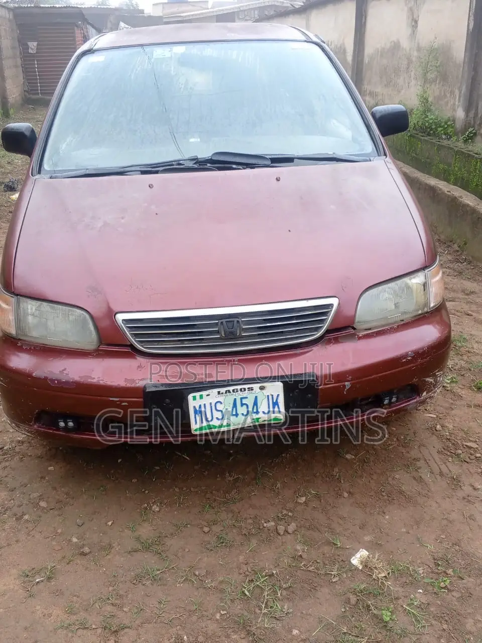Honda Shuttle 2001 Red