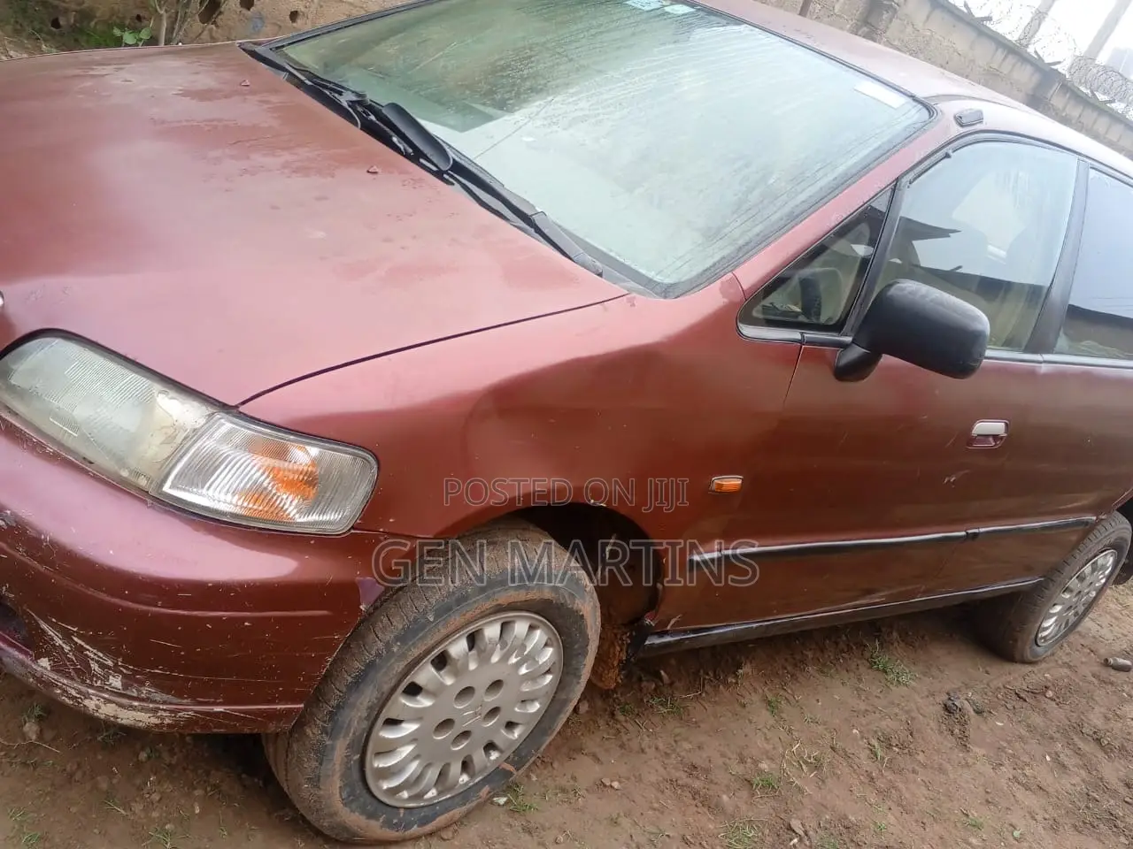 Honda Shuttle 2001 Red