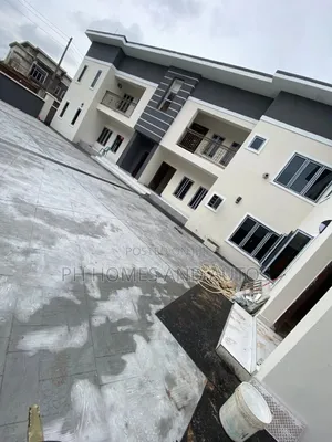 3bdrm Apartment in Peter Odili Road, Trans Amadi for rent