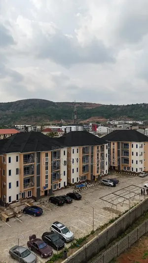 3bdrm Block of Flats in Katampe (Main) for sale