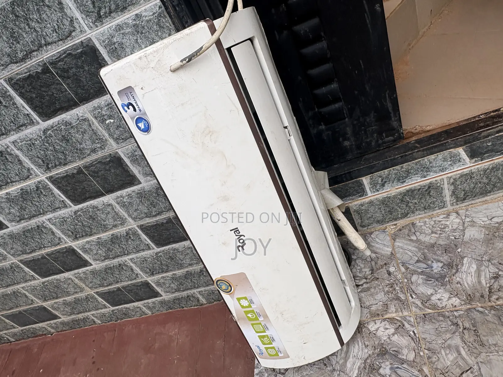 Neatly Used 1hp Ac