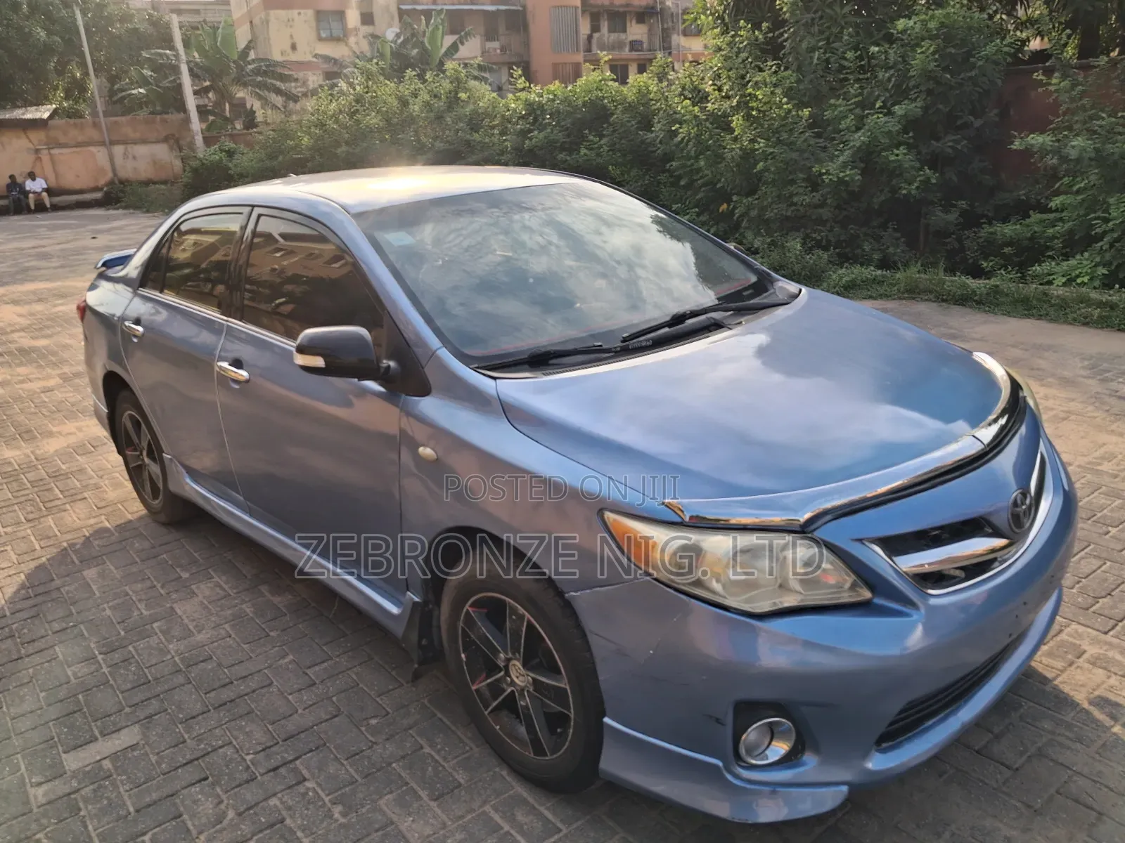 Toyota Corolla 2012 Blue