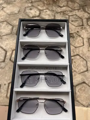 Prime Photochromic Glasses