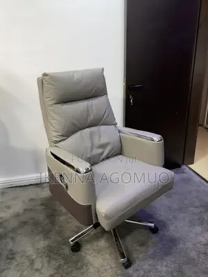 Executive Chair