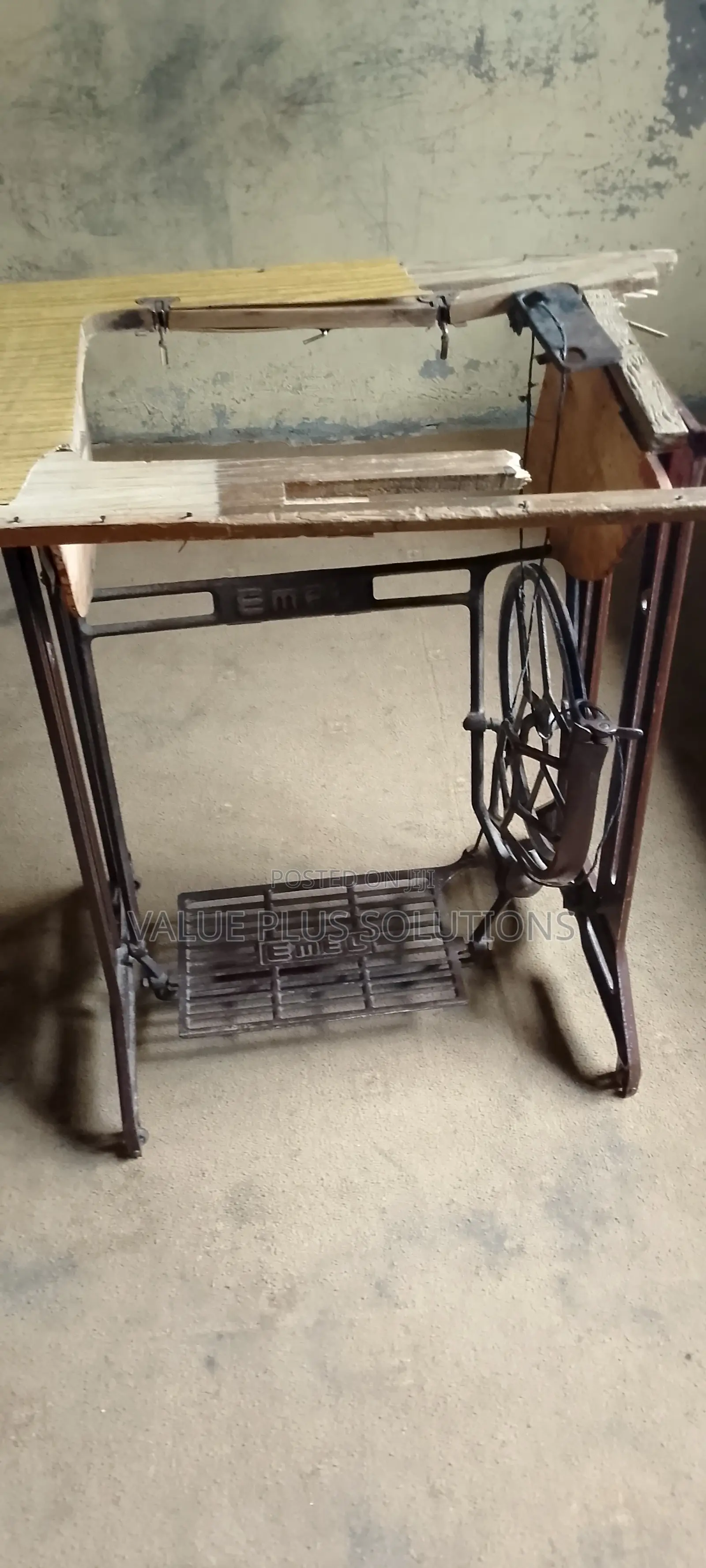 Sewing Machine for Sale