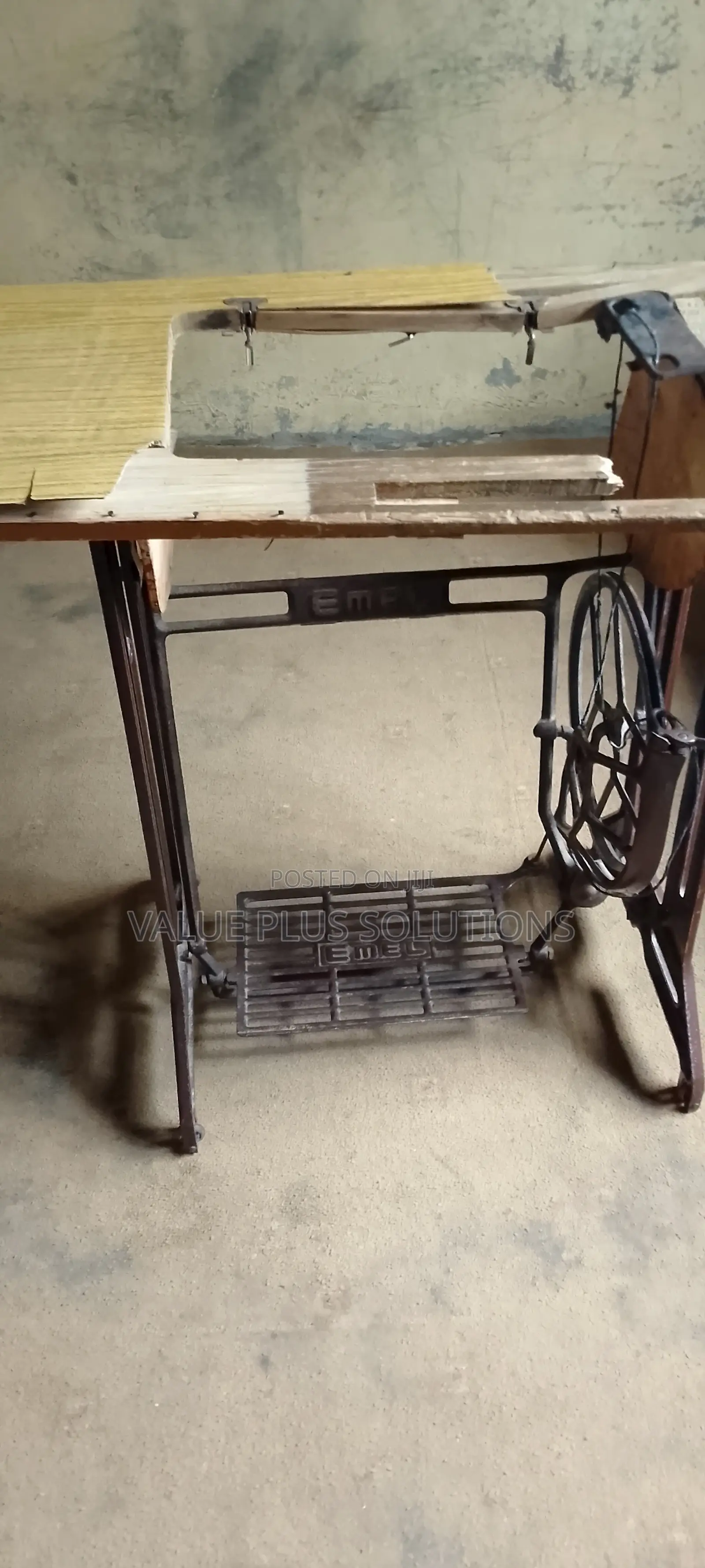 Sewing Machine for Sale