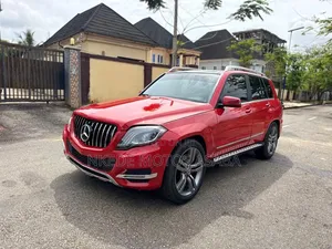 Mercedes-Benz CLK 2012 Red