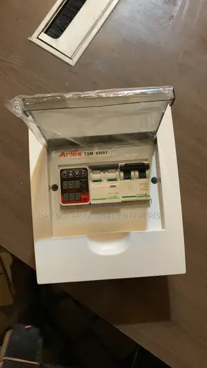 Solar Breaker Box 6way