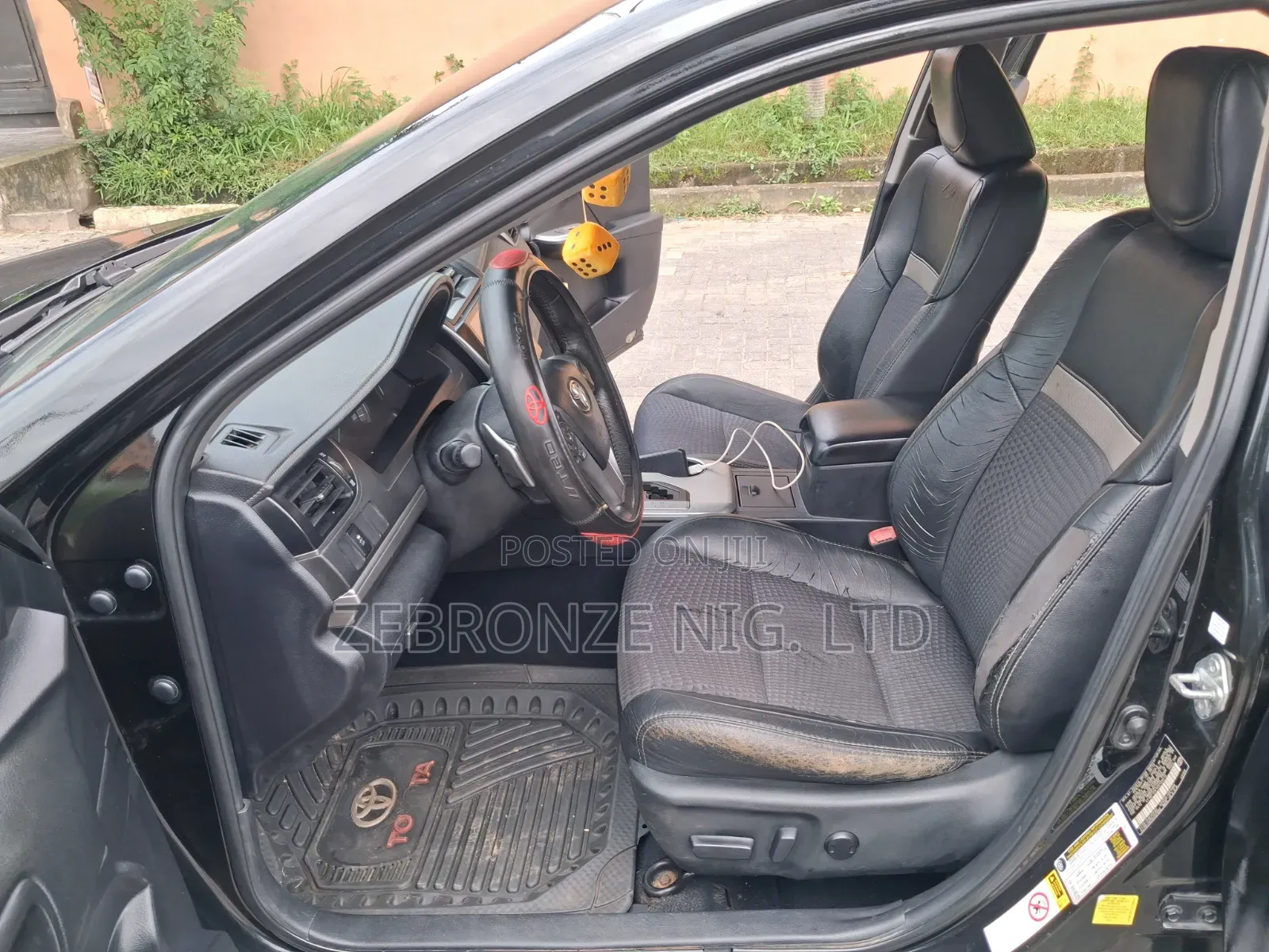 Toyota Camry 2013 Black