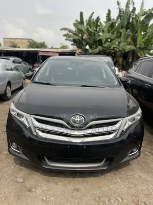 Toyota Venza XLE 4dr Wagon AWD (3.5L 6cyl 6A) 2014 Black