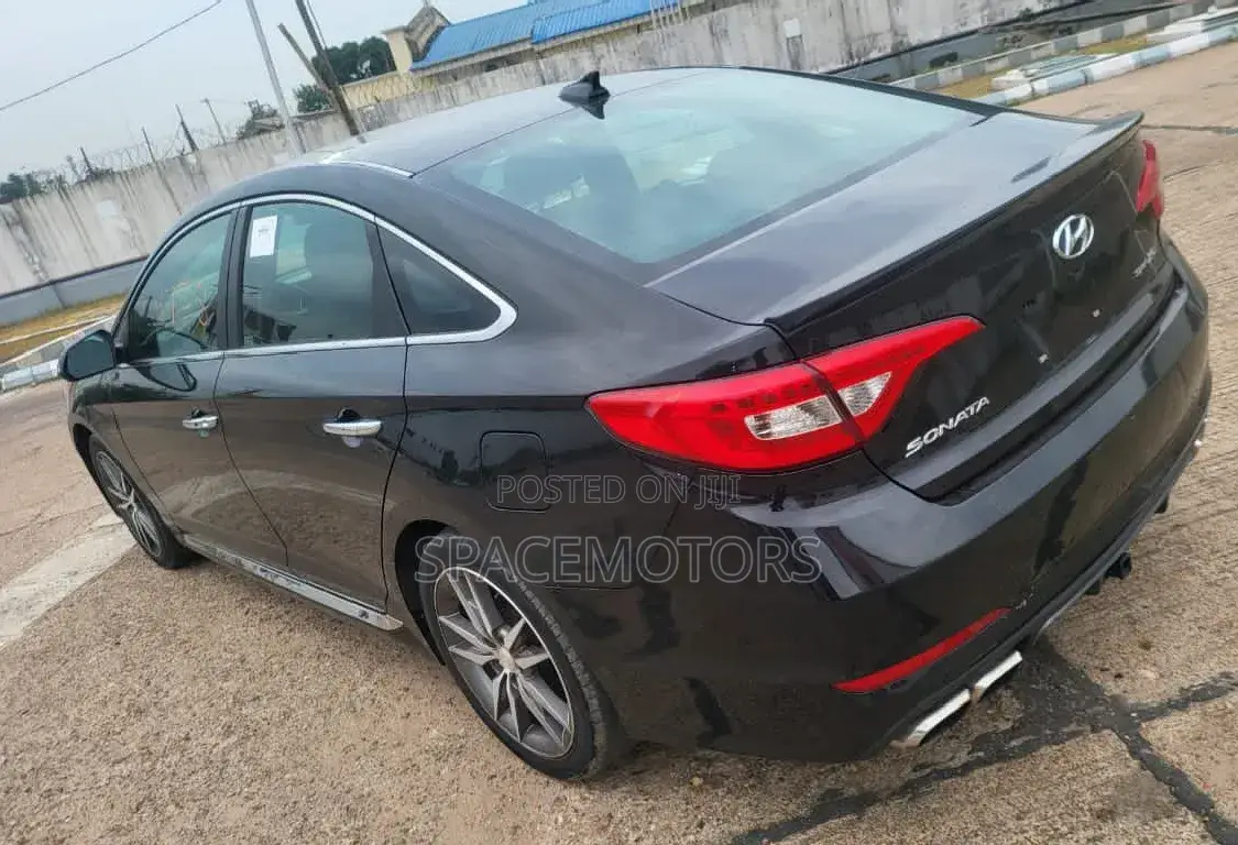 Hyundai Sonata 2016 Black