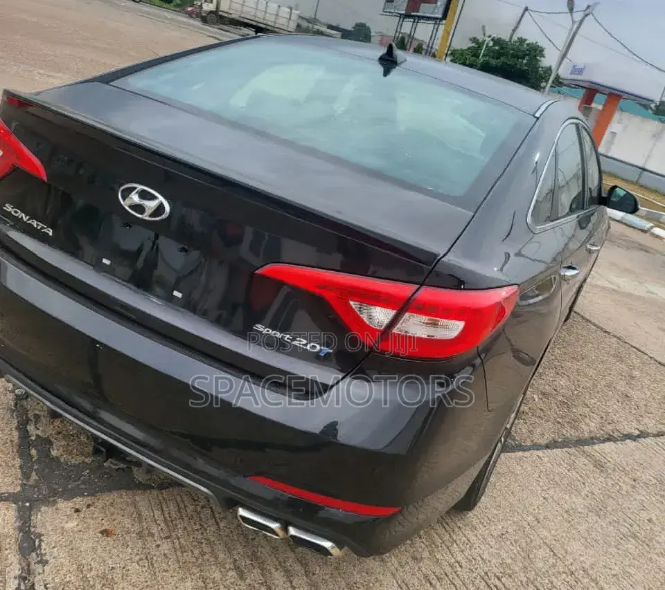 Hyundai Sonata 2016 Black