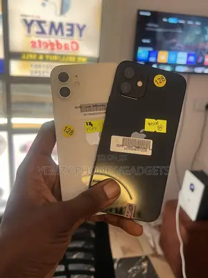 Apple iPhone 12 128 GB