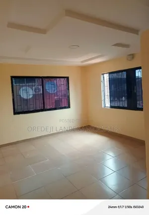 Tastefully Finished 3bedrm Flat at Alade Close. N4.5m