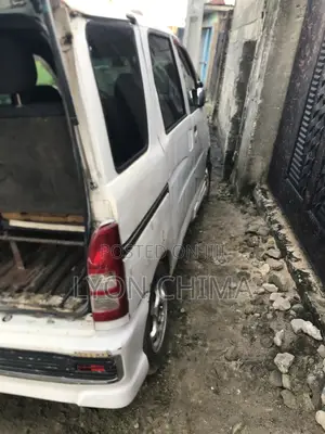 Suzuki APV Minibus 2012 White