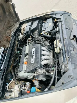 Honda Accord 2005 Gold